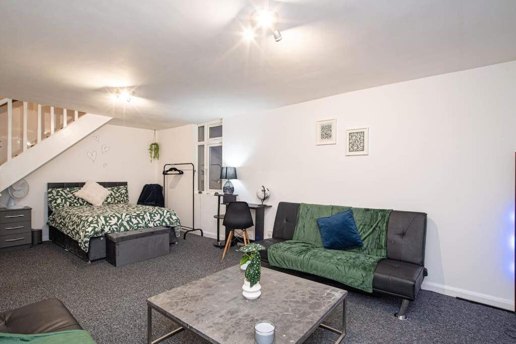 Apartment Watford Central Serviced *